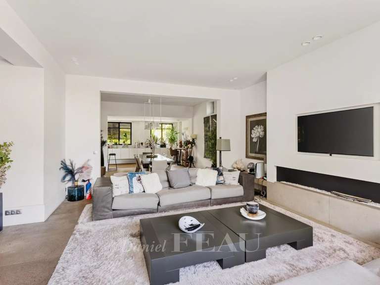 Maison Saint-Maur-des-Fossés - 7 chambres - 593m²