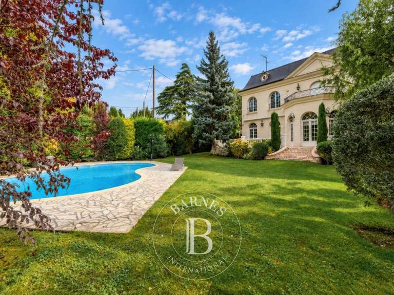 Maison Saint-Maur-des-Fossés - 10 chambres - 525m²