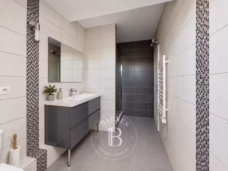 Maison Saint-Maur-des-Fossés - 4 chambres - 178m²