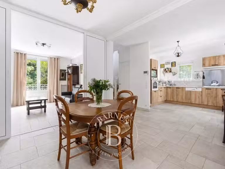 Maison Saint-Maur-des-Fossés - 4 chambres - 195m²