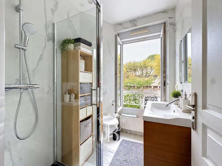 Maison Saint-Maur-des-Fossés - 5 chambres - 418m²
