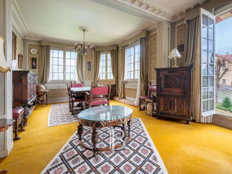 Propriété Saint-Maur-des-Fossés - 4 chambres - 400m²