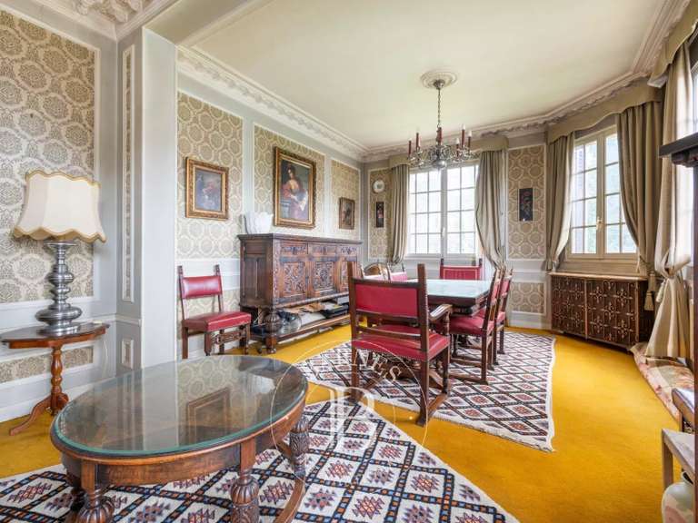 Propriété Saint-Maur-des-Fossés - 4 chambres - 400m²