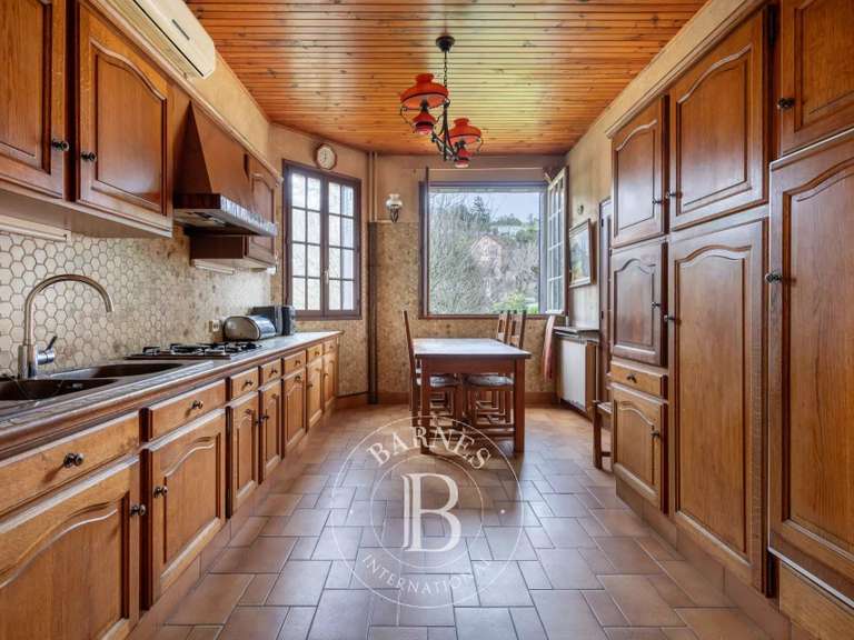 Propriété Saint-Maur-des-Fossés - 4 chambres - 400m²