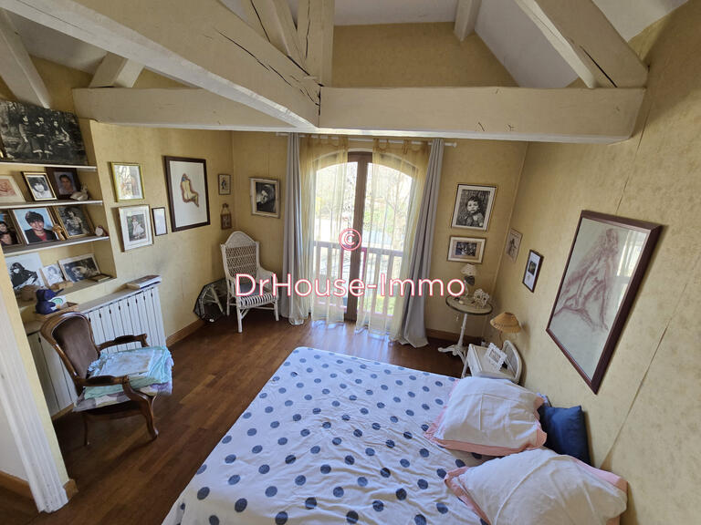 Villa Saint-Maur-des-Fossés - 4 bedrooms - 206m²