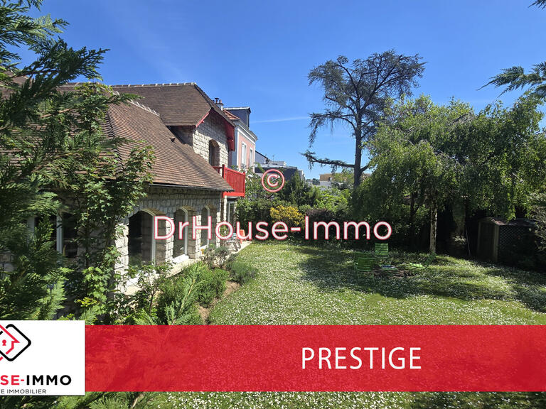 Villa Saint-Maur-des-Fossés - 4 chambres - 206m²