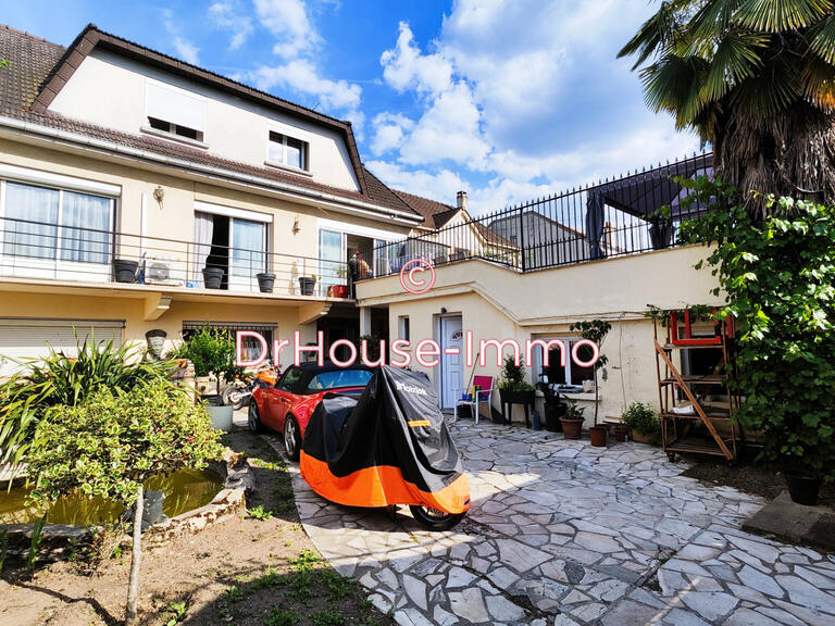 Villa Saint-Maur-des-Fossés - 10 bedrooms - 320m²