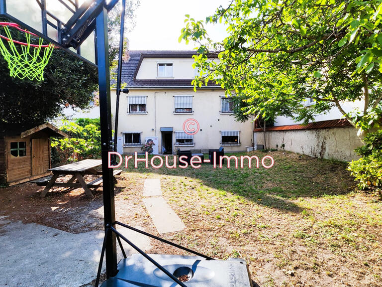Villa Saint-Maur-des-Fossés - 10 bedrooms - 320m²