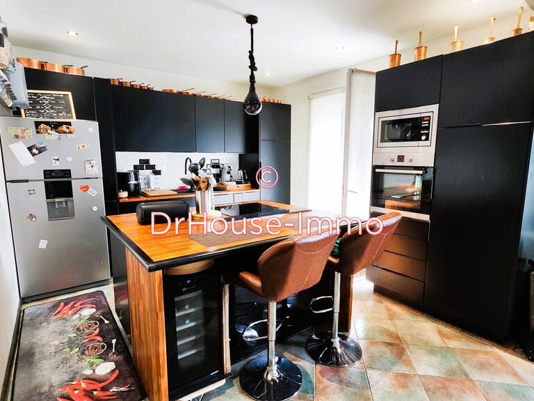 Villa Saint-Maur-des-Fossés - 10 bedrooms - 320m²