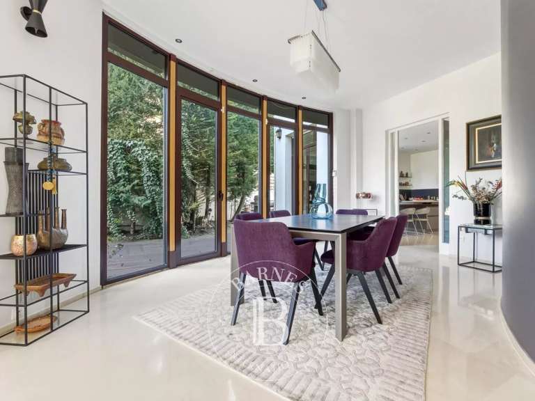 Villa Saint-Maur-des-Fossés - 7 bedrooms - 350m²