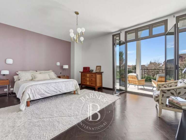 Villa Saint-Maur-des-Fossés - 7 chambres - 350m²