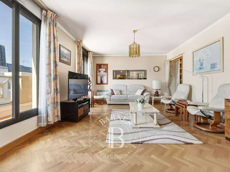 Appartement Saint-Maurice - 3 chambres - 115m²