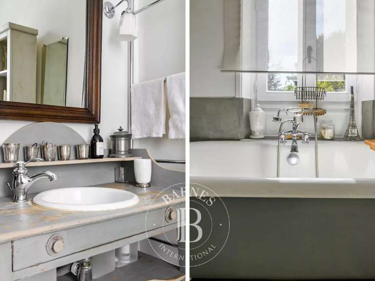 Maison Saint-Maurice - 4 chambres - 230m²