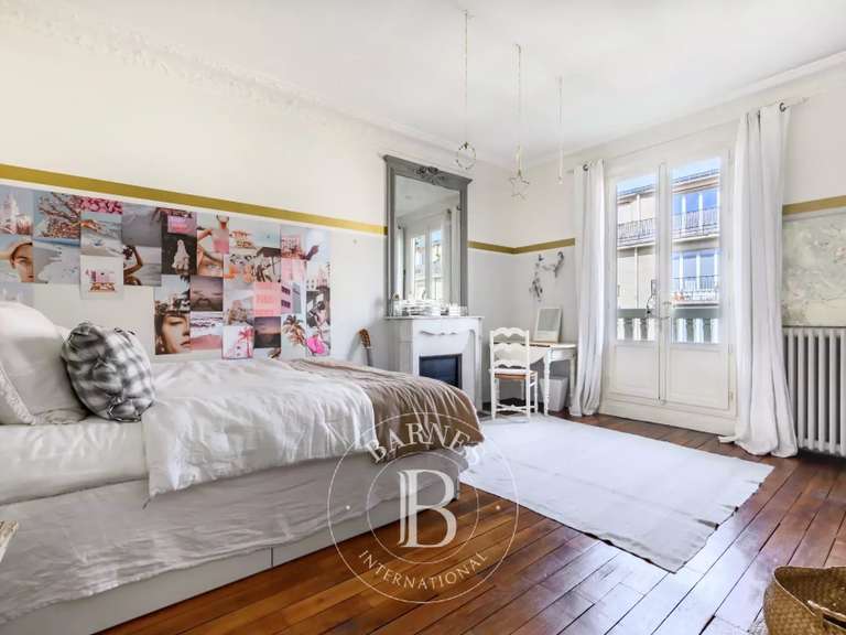 Maison Saint-Maurice - 4 chambres - 230m²