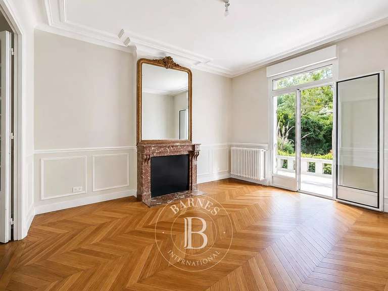 Maison Saint-Maurice - 5 chambres - 260m²