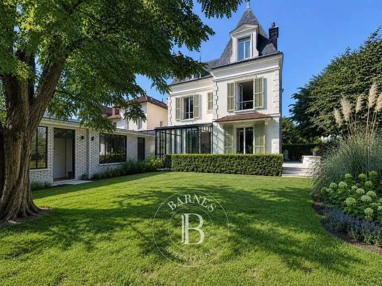 Maison Saint-Maurice - 5 chambres - 260m²