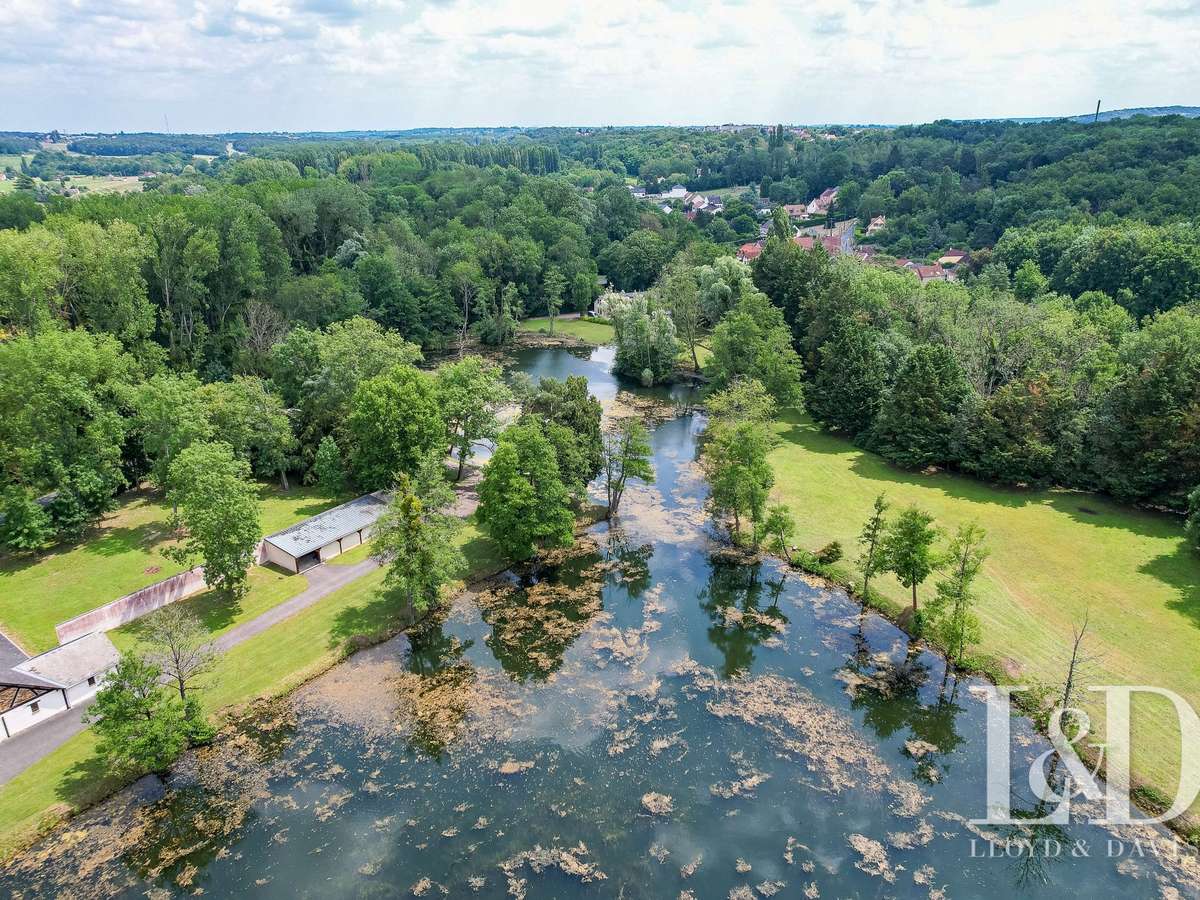 House Saint-Maurice-Montcouronne