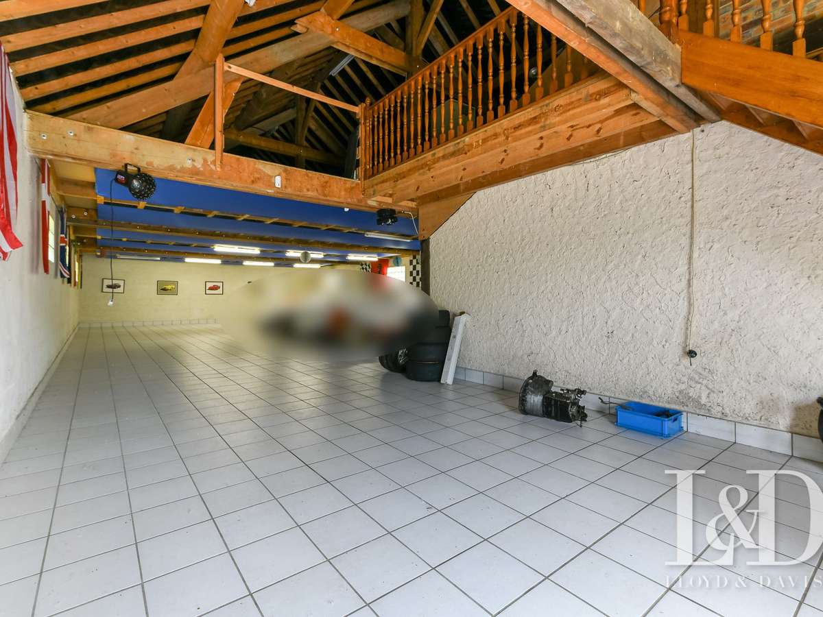 House Saint-Maurice-Montcouronne