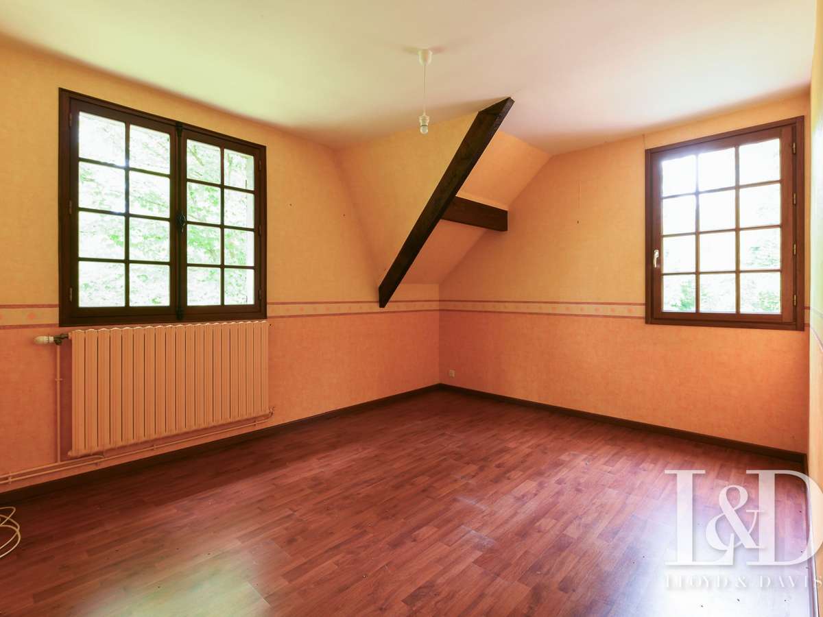 House Saint-Maurice-Montcouronne