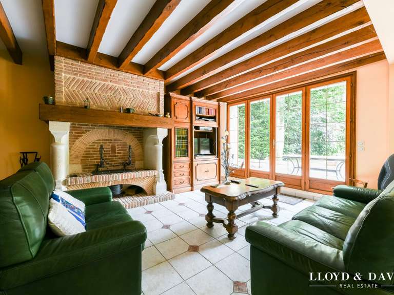 Maison Saint-Maurice-Montcouronne - 9 chambres - 310m²
