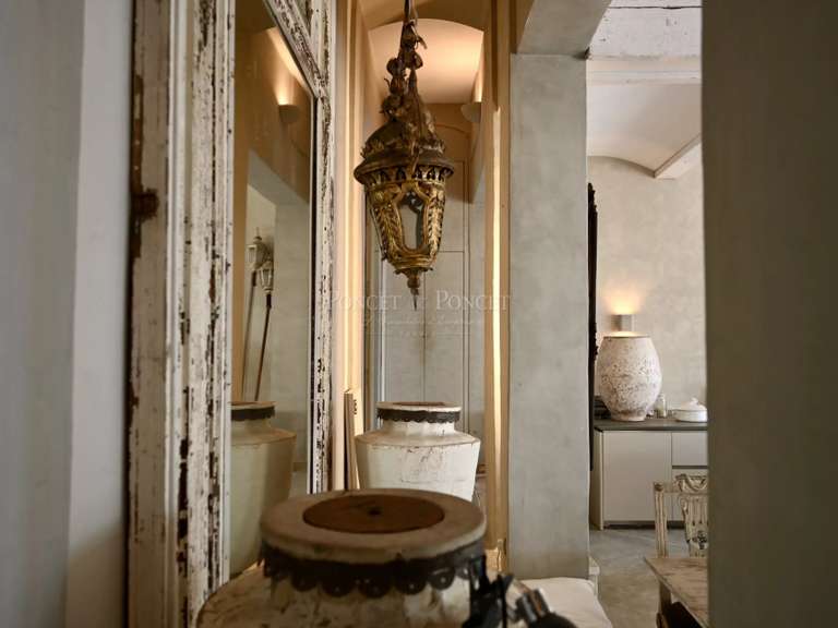 Maison Saint-Maximin - 5 chambres - 515m²