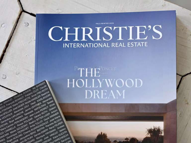 Maison Saint-Maximin - 5 chambres - 515m²