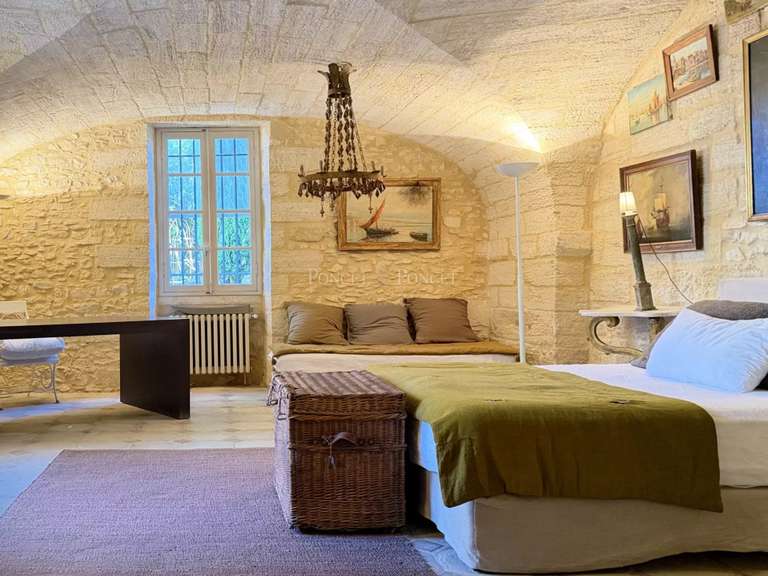 Maison Saint-Maximin - 5 chambres - 515m²