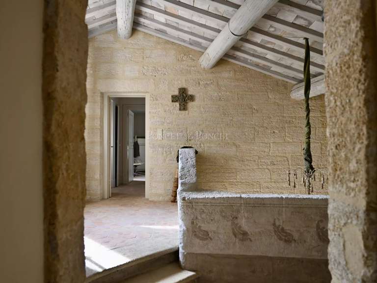 Maison Saint-Maximin - 5 chambres - 515m²