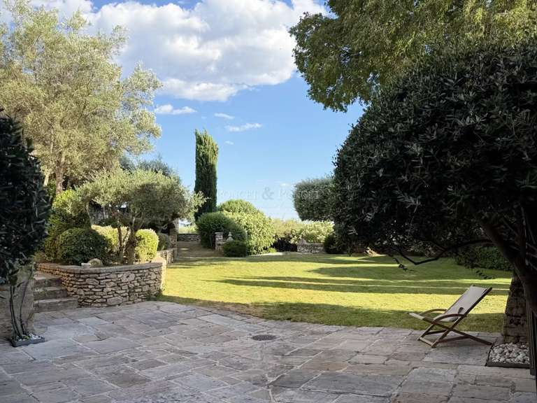 Maison Saint-Maximin - 5 chambres - 515m²