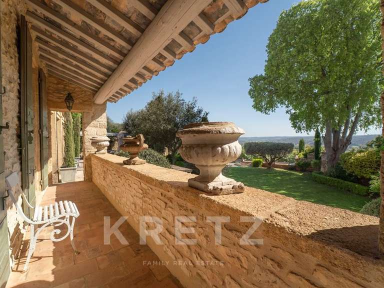 Maison Saint-Maximin - 5 chambres - 405m²