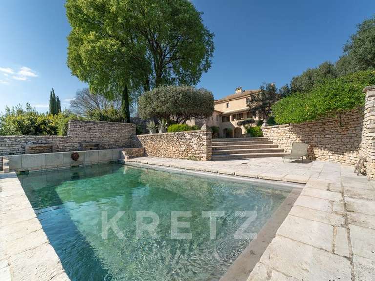 Maison Saint-Maximin - 5 chambres - 405m²