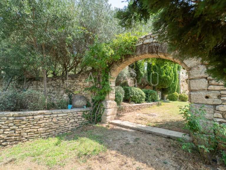 Maison Saint-Maximin - 5 chambres - 442m²