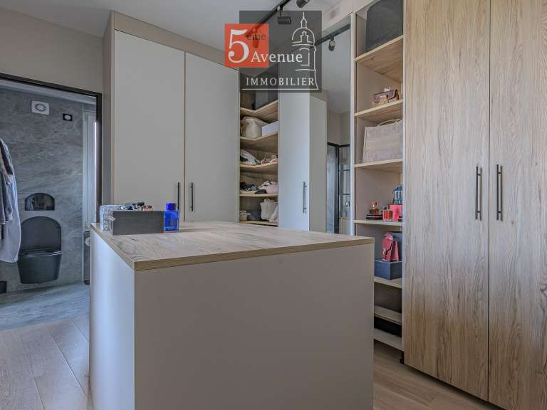 House Saint-Maximin - 4 bedrooms - 170m²