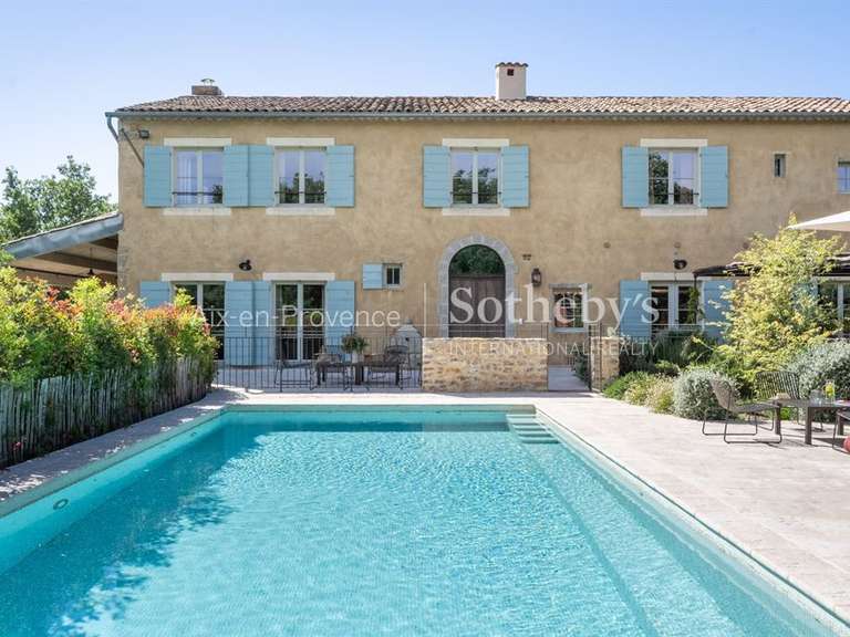 Maison Saint-Maximin-la-Sainte-Baume - 6 chambres - 220m²
