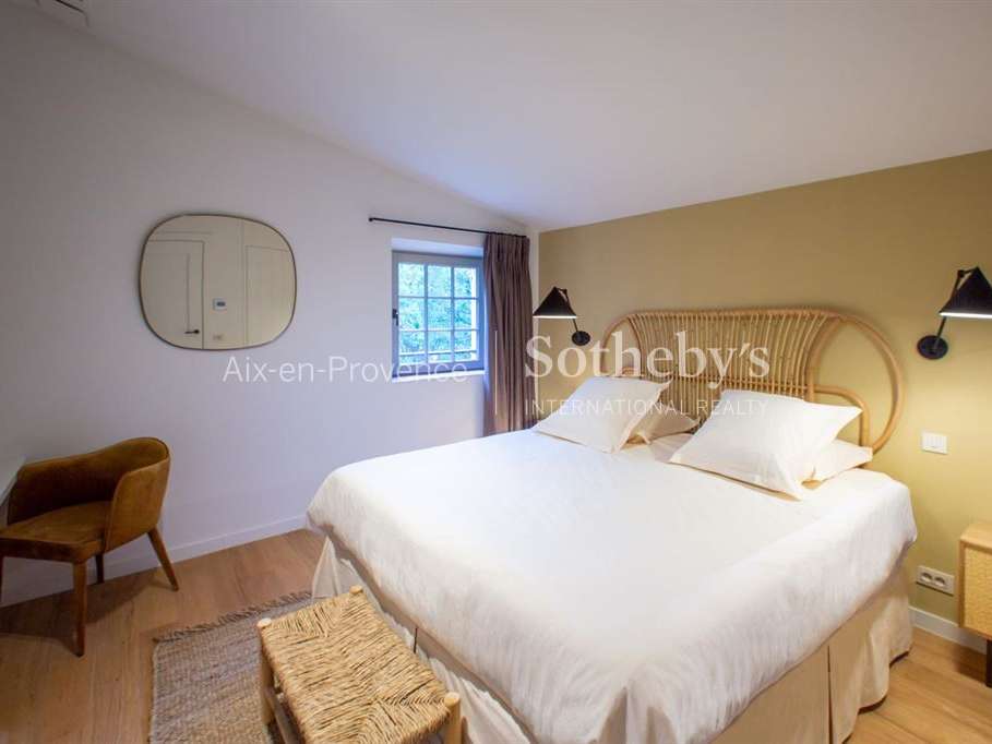 House Saint-Maximin-la-Sainte-Baume