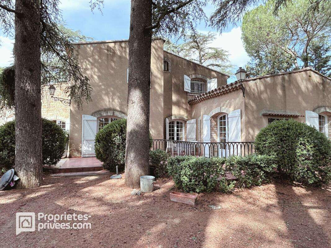 Maison Saint-Maximin-la-Sainte-Baume