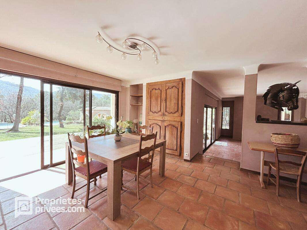 Maison Saint-Maximin-la-Sainte-Baume