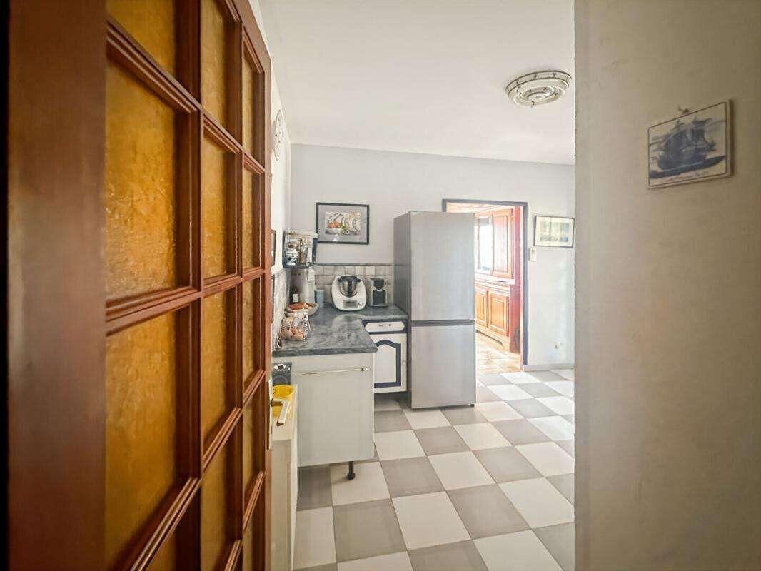 House Saint-Maximin-la-Sainte-Baume