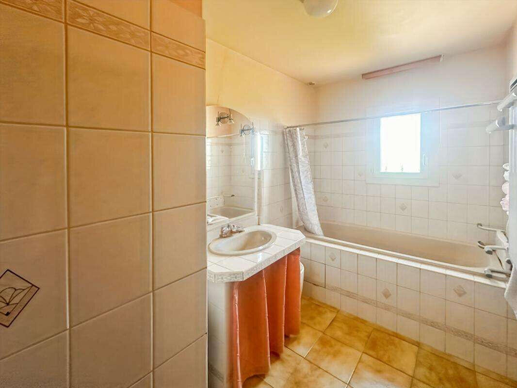 House Saint-Maximin-la-Sainte-Baume
