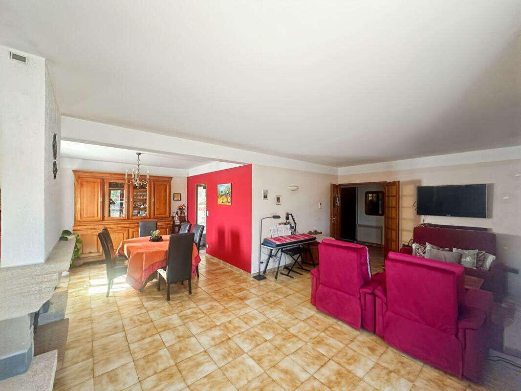 House Saint-Maximin-la-Sainte-Baume