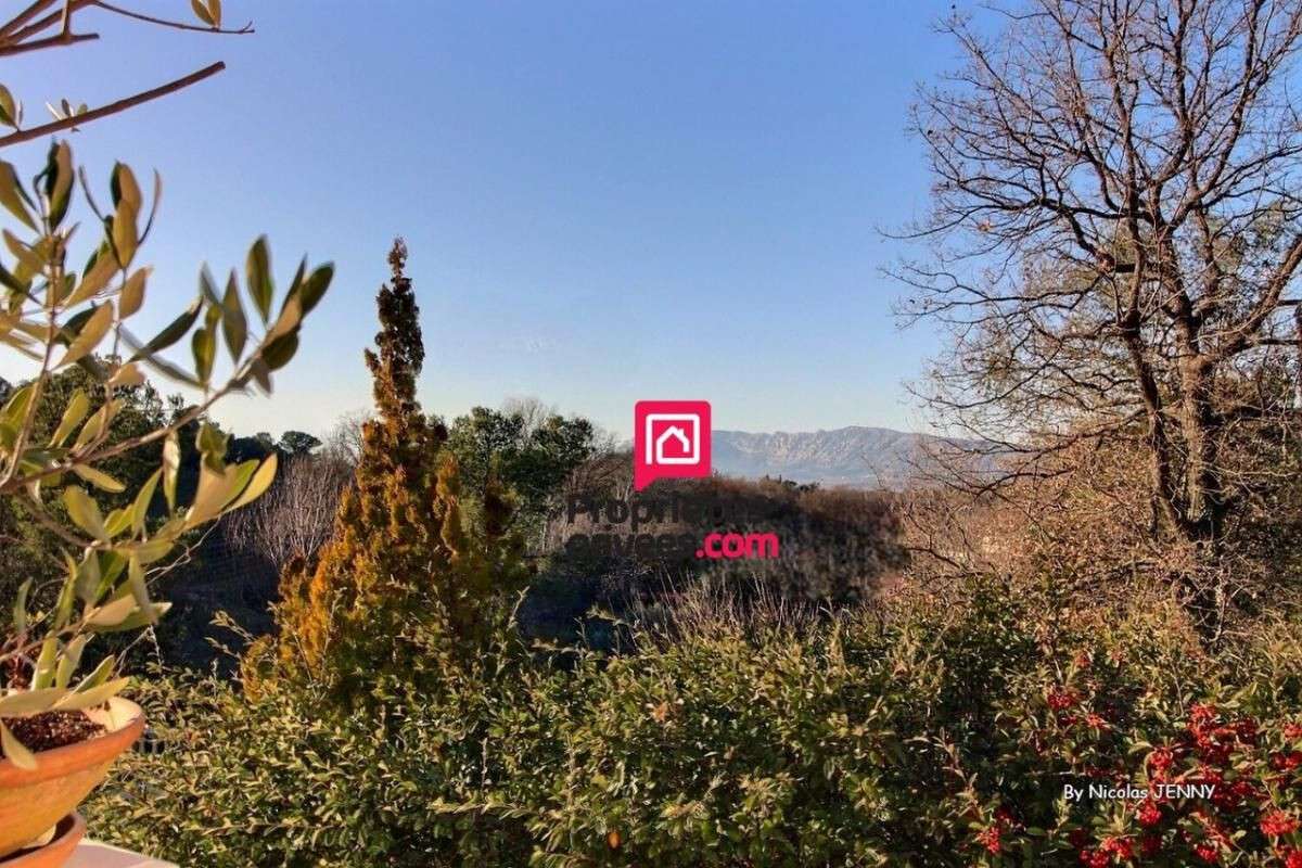House Saint-Maximin-la-Sainte-Baume