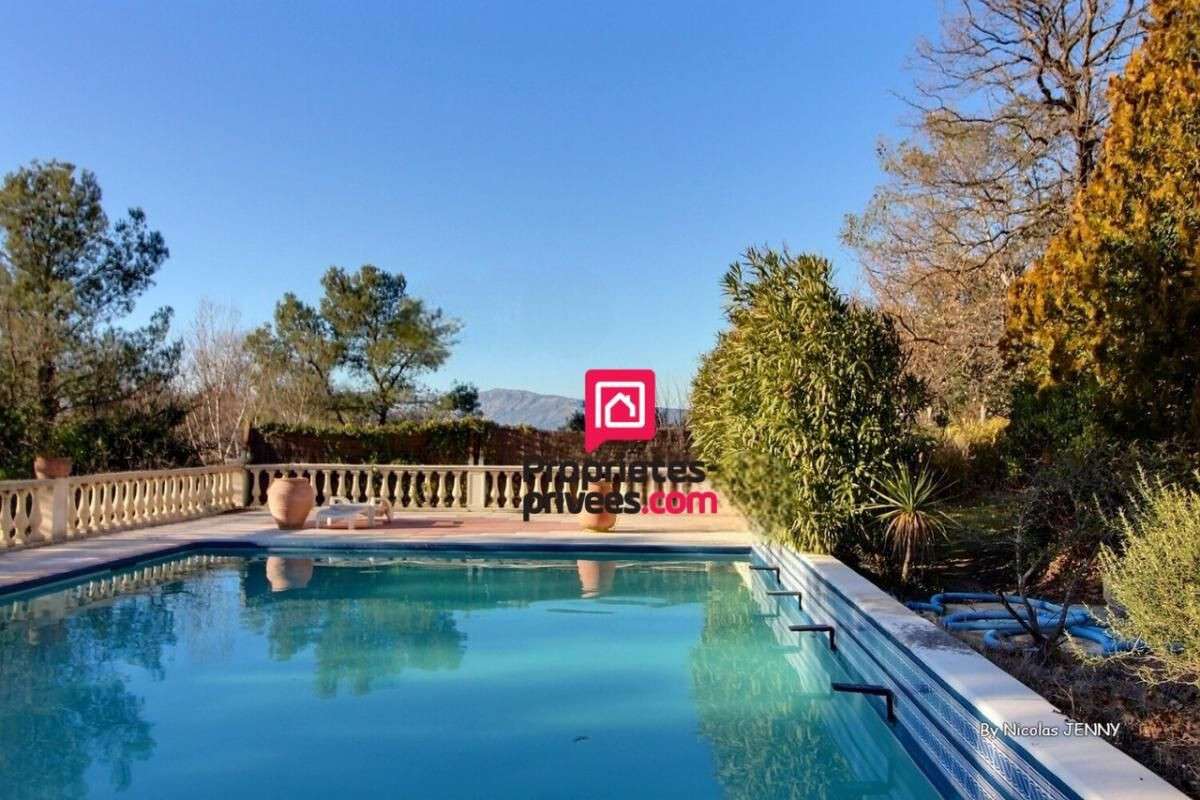 House Saint-Maximin-la-Sainte-Baume