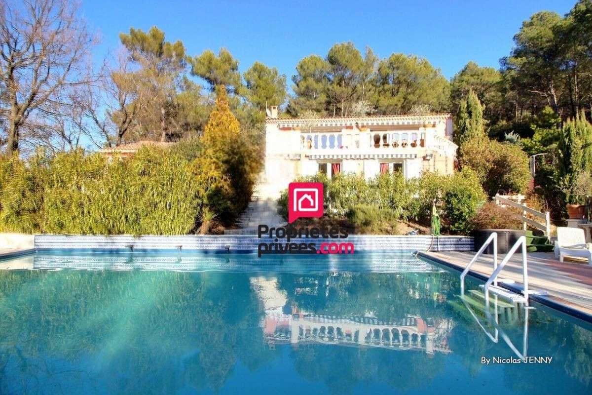 House Saint-Maximin-la-Sainte-Baume