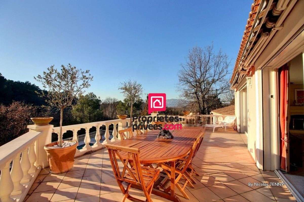 House Saint-Maximin-la-Sainte-Baume