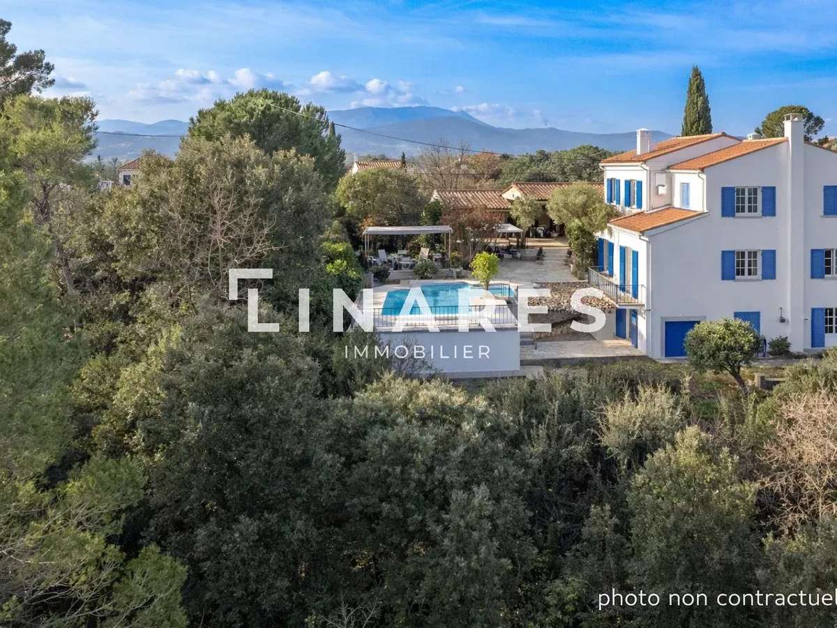 House Saint-Maximin-la-Sainte-Baume