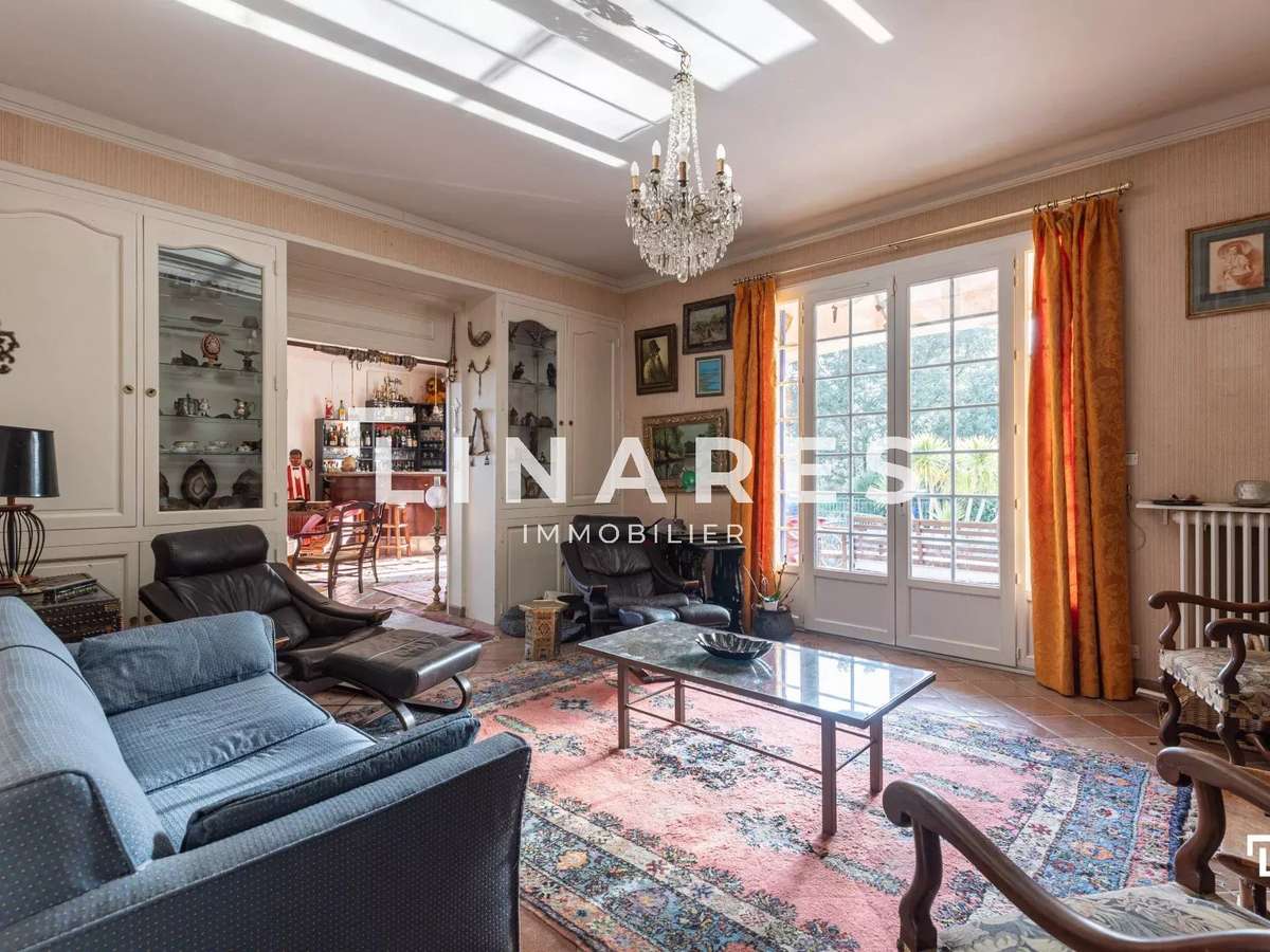 House Saint-Maximin-la-Sainte-Baume