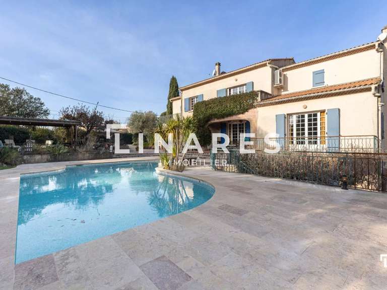 House Saint-Maximin-la-Sainte-Baume - 6 bedrooms - 369m²