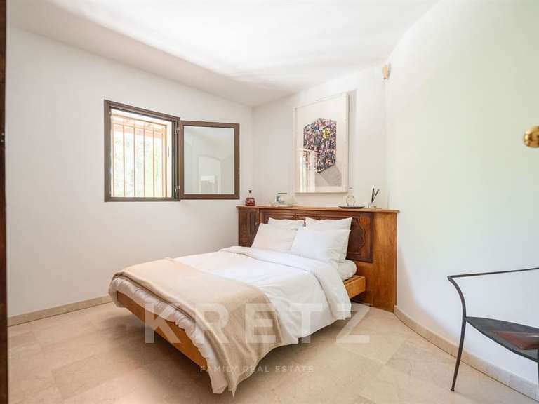 House Saint-Maximin-la-Sainte-Baume - 5 bedrooms - 318m²