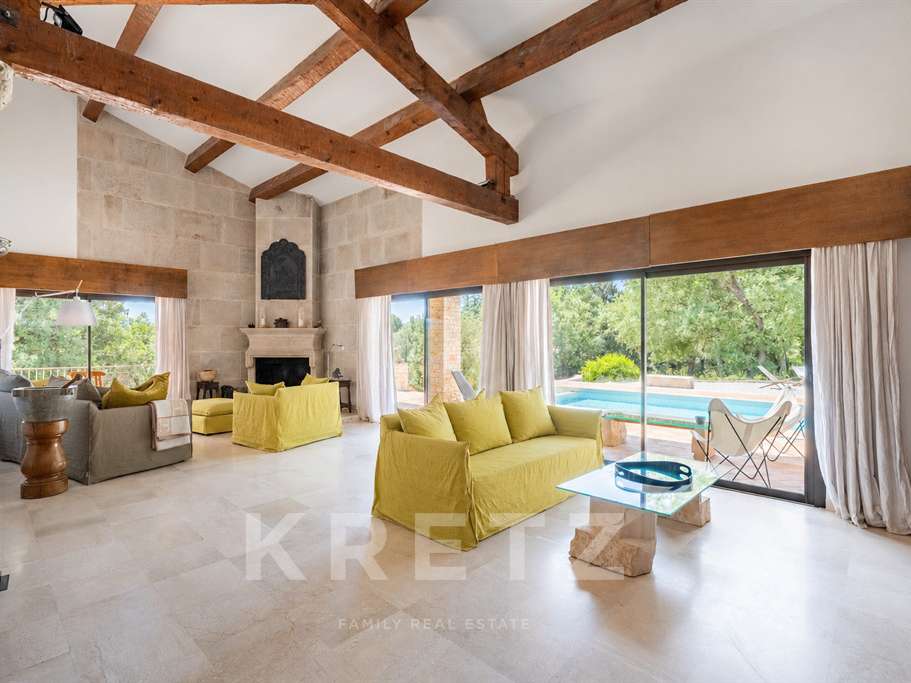 House Saint-Maximin-la-Sainte-Baume