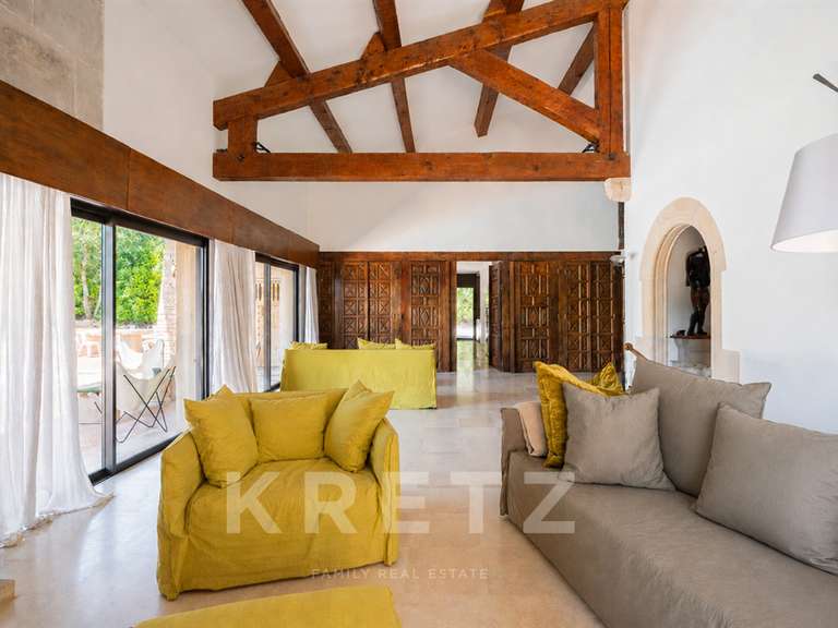 House Saint-Maximin-la-Sainte-Baume - 5 bedrooms - 318m²